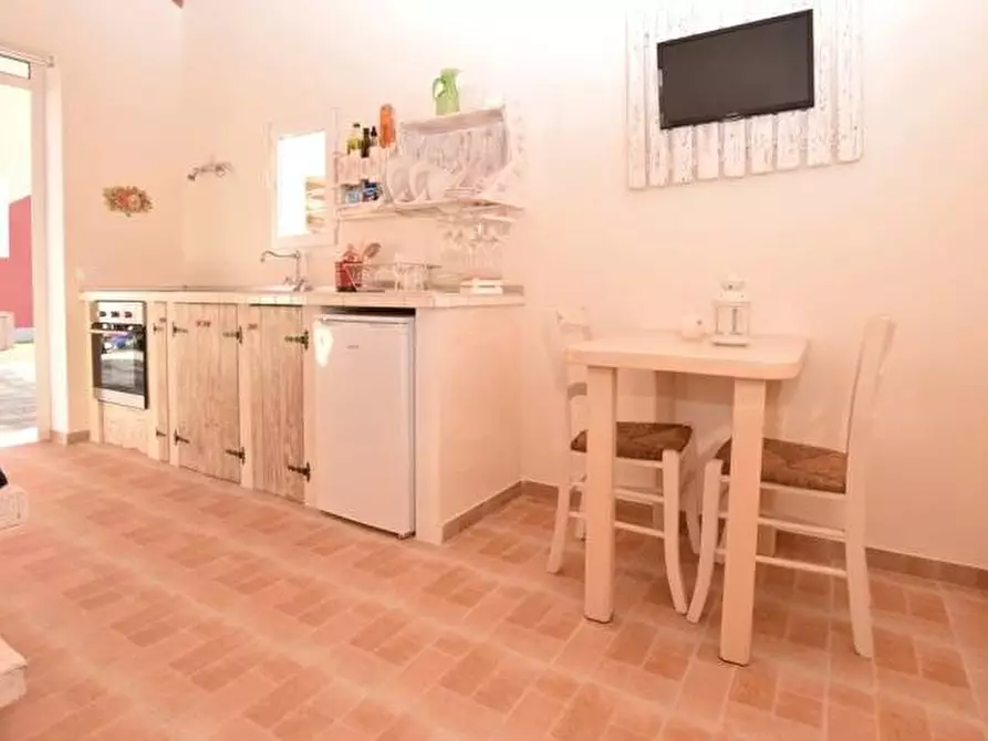 Immagine 10 di Casa indipendente in vendita  a Massarosa