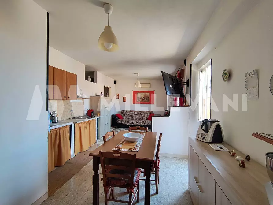 Immagine 11 di Appartamento in vendita  in Via Abete 52 a Scicli