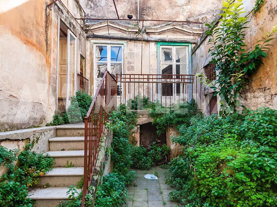 Immagine 14 di Albergo/B&B/Residence in vendita  in Via Castellett a Modica