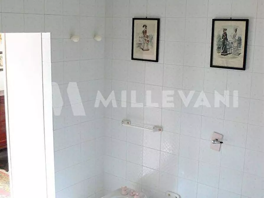 Immagine 28 di Albergo/B&B/Residence in vendita  in Via Ioppulo 35 a Ragusa