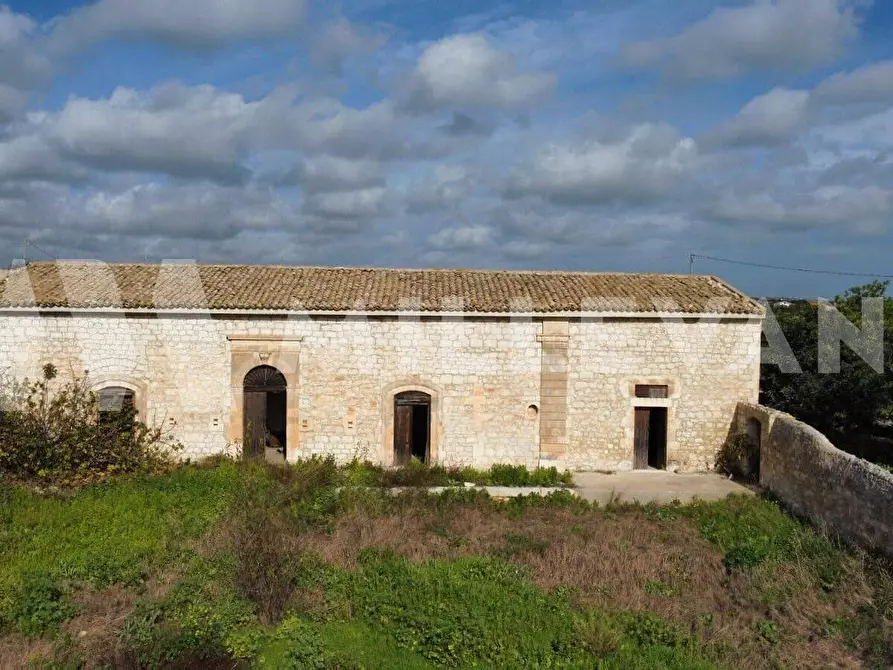 Immagine 14 di Rustico / casale in vendita  a Scicli