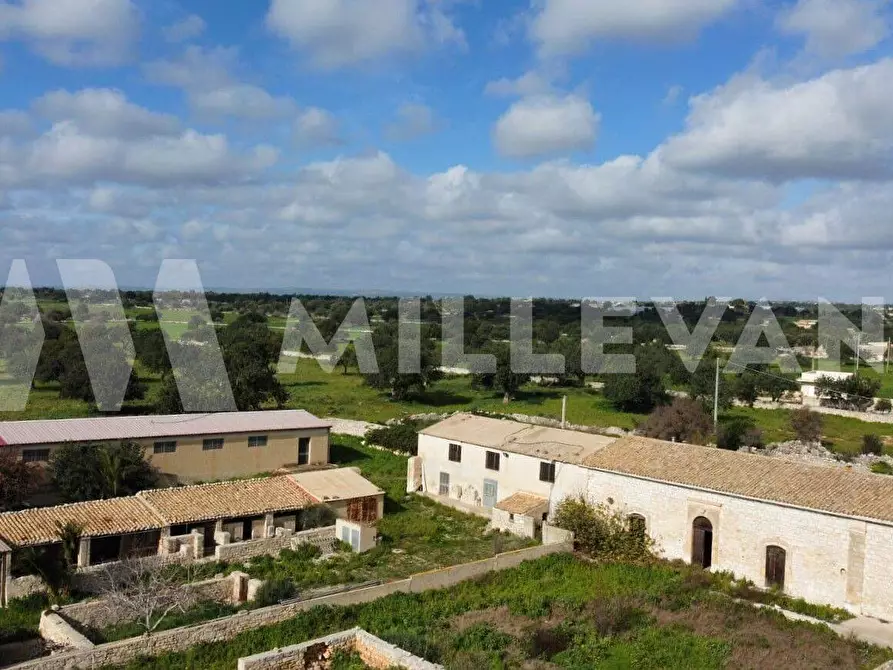 Immagine 20 di Rustico / casale in vendita  a Scicli