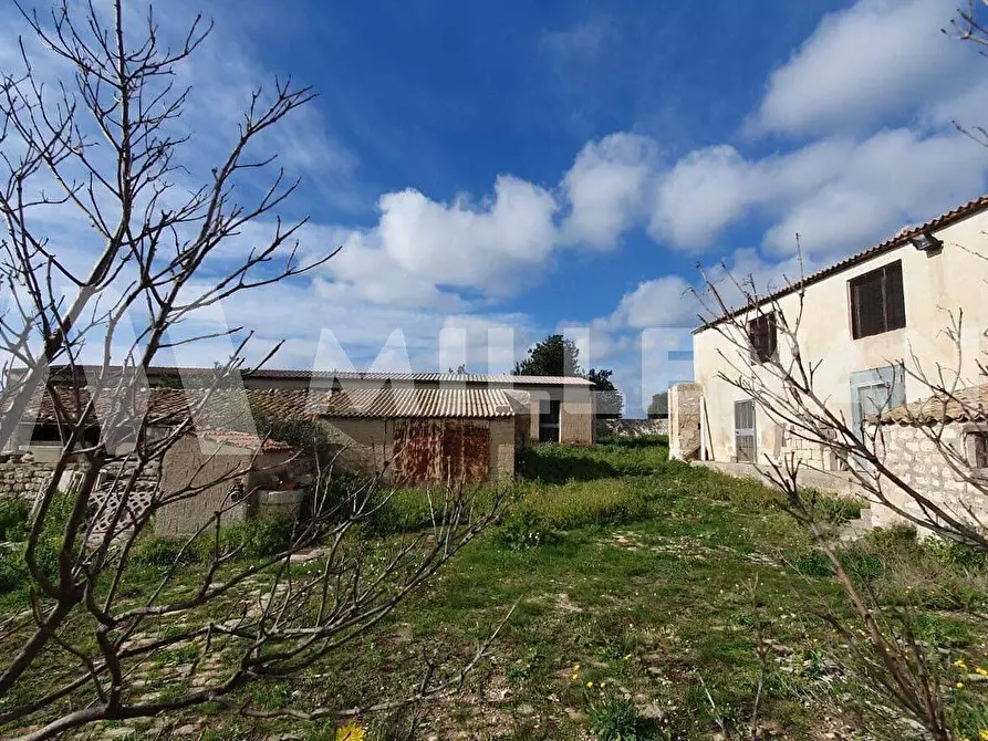 Immagine 22 di Rustico / casale in vendita  a Scicli