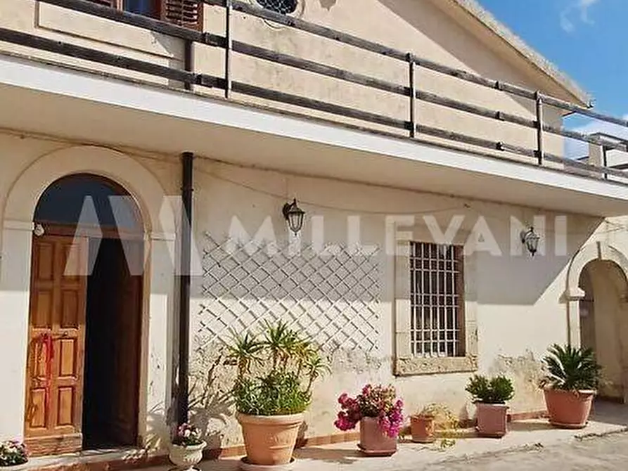 Immagine 24 di Villa in vendita  a Modica
