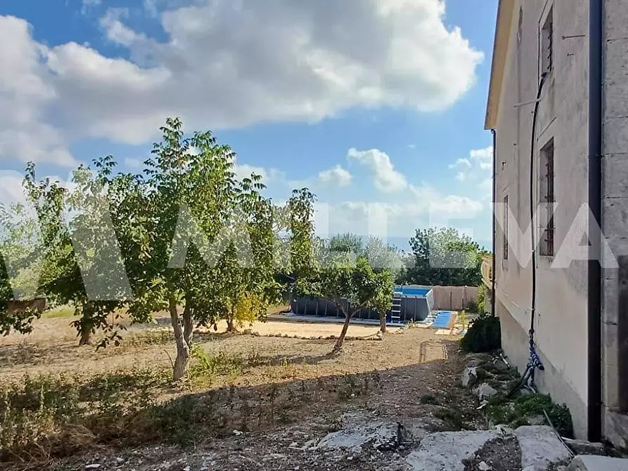 Immagine 26 di Villa in vendita  a Modica