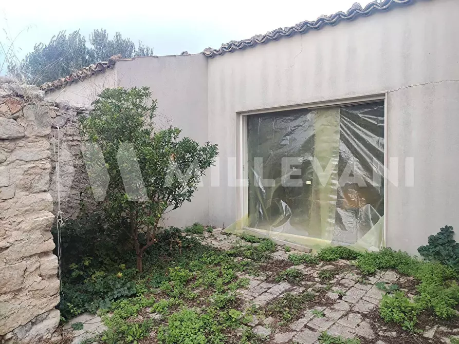 Immagine 14 di Rustico / casale in vendita  a Chiaramonte Gulfi
