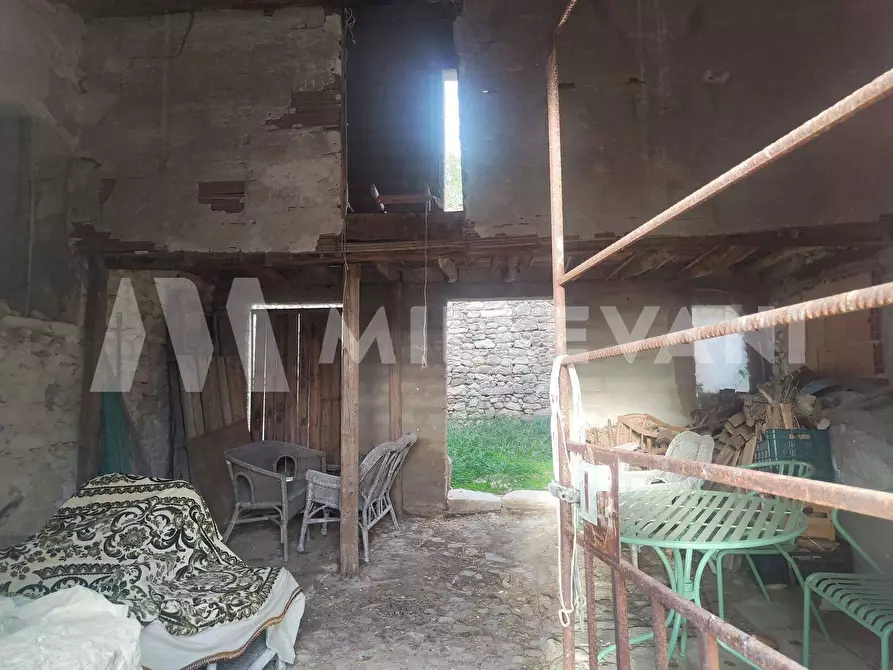 Immagine 16 di Rustico / casale in vendita  a Chiaramonte Gulfi
