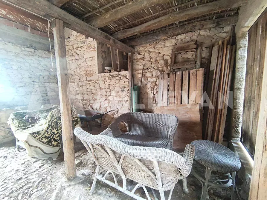 Immagine 17 di Rustico / casale in vendita  a Chiaramonte Gulfi