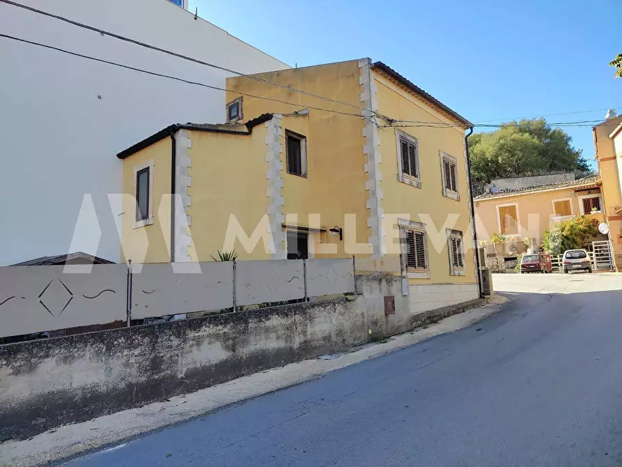 Immagine 2 di Casa indipendente in vendita  in Via Gesso 27 a Scicli