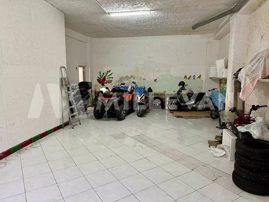 Immagine 4 di Box auto in vendita  in Via Verdi 3 a Pozzallo