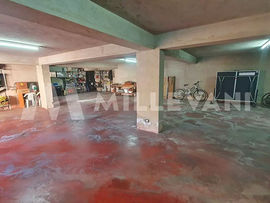 Immagine 29 di Villa in vendita  in Via M. L. King a Ispica