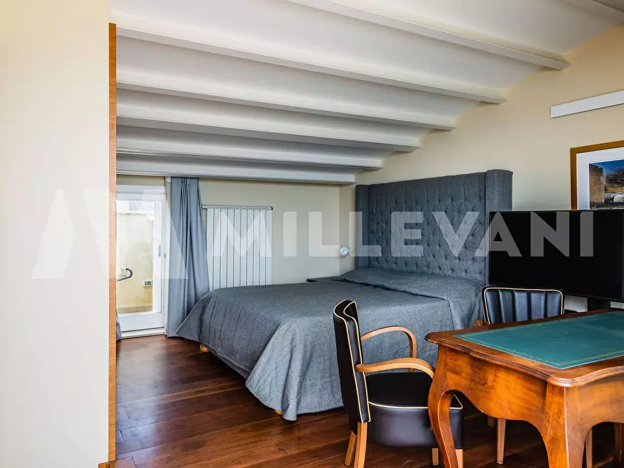 Immagine 21 di Casa indipendente in vendita  in Via Miramare a Scicli