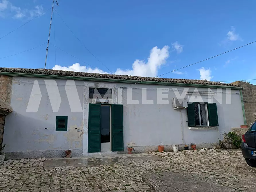 Immagine 4 di Rustico / casale in vendita  a Scicli