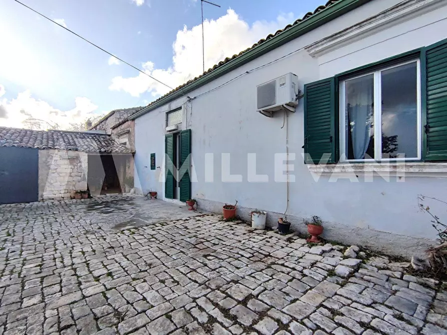 Immagine 5 di Rustico / casale in vendita  a Scicli