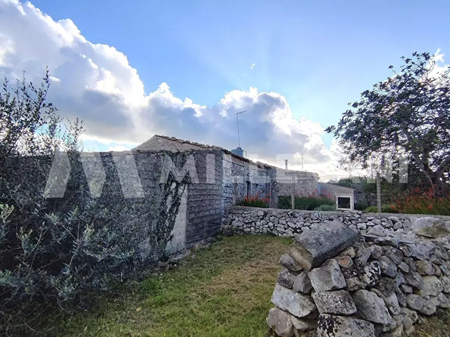 Immagine 15 di Rustico / casale in vendita  a Scicli