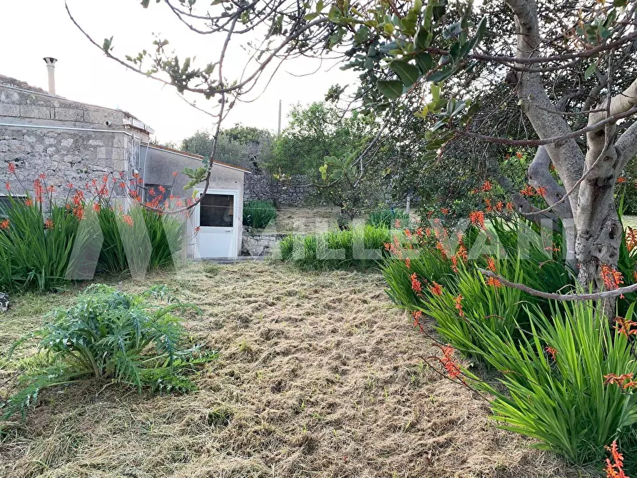 Immagine 16 di Rustico / casale in vendita  a Scicli