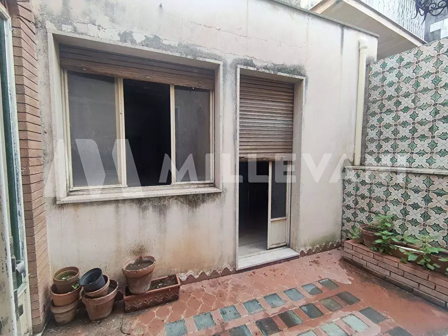 Immagine 15 di Albergo/B&B/Residence in vendita  in Via Principessa Elena 103 a Comiso