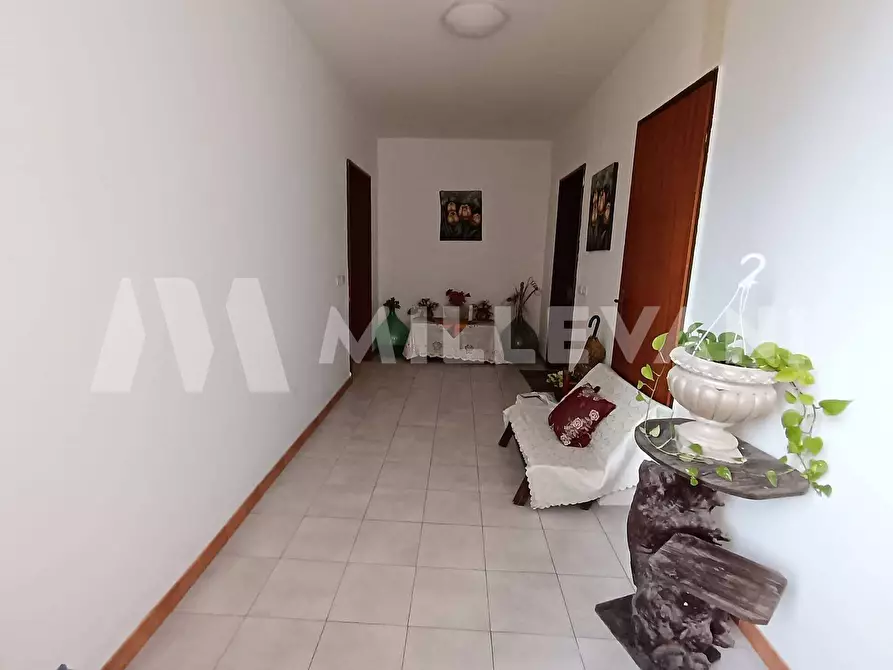 Immagine 10 di Appartamento in vendita  in via Sandro Pertini a Modica