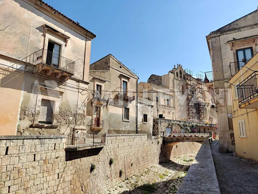 Immagine 18 di Albergo/B&B/Residence in vendita  in Via Papaleo 18 a Scicli