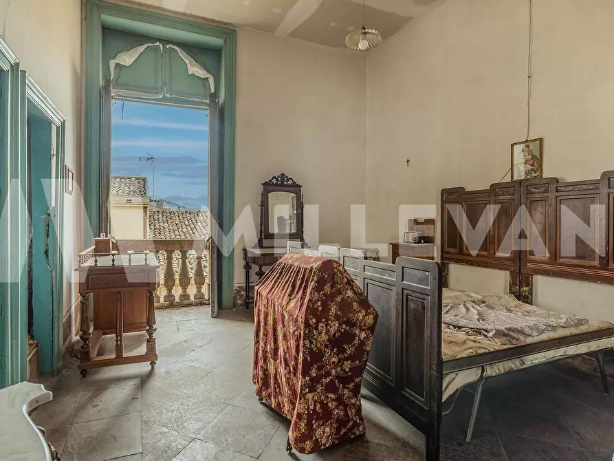 Immagine 21 di Albergo/B&B/Residence in vendita  in Via La Marmora a Vittoria