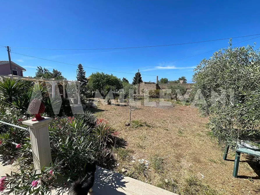 Immagine 25 di Villa in vendita  in SP 42 a Scicli