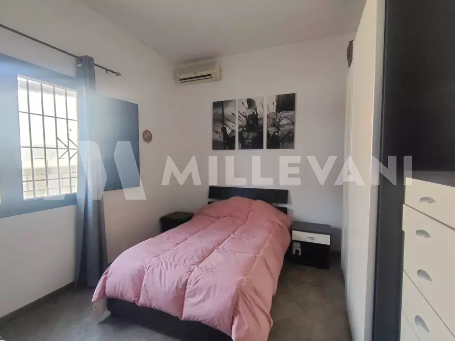 Immagine 11 di Villa in vendita  in Via Valdo 95 a Scicli