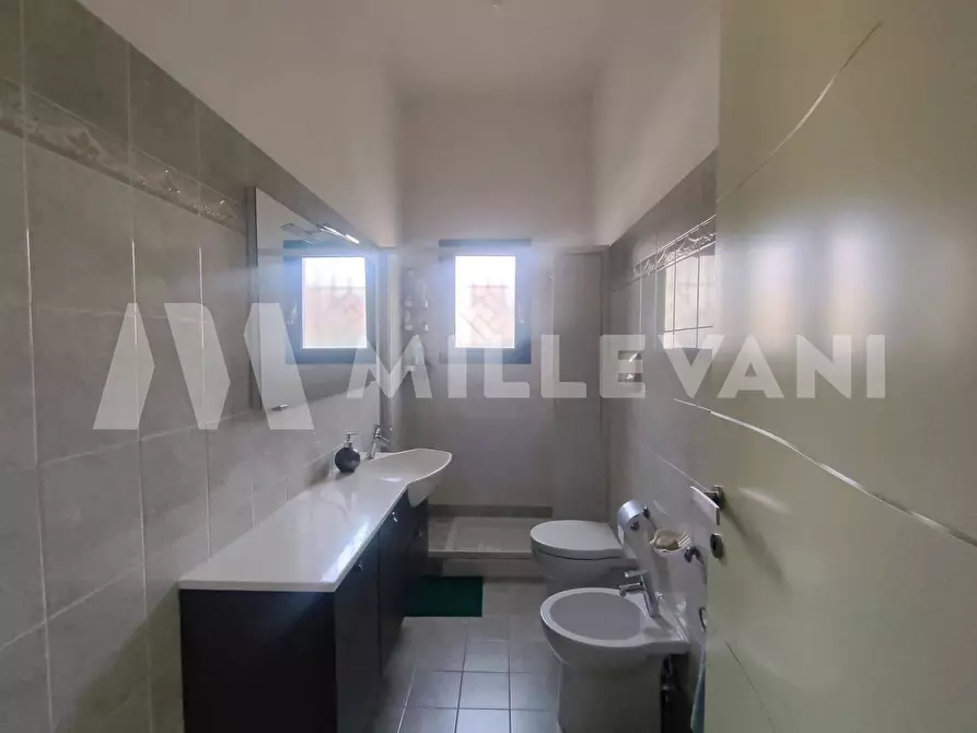 Immagine 12 di Villa in vendita  in Via Valdo 95 a Scicli