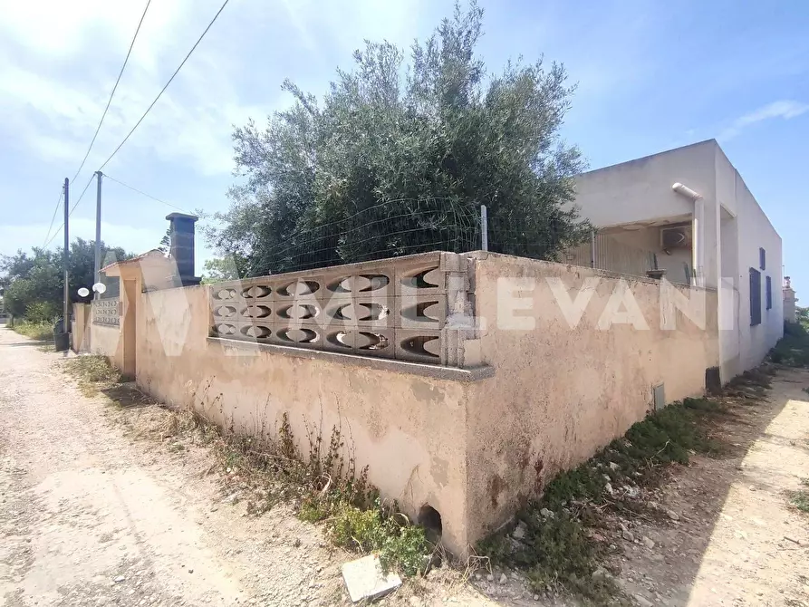 Immagine 19 di Villa in vendita  in Via Valdo 95 a Scicli