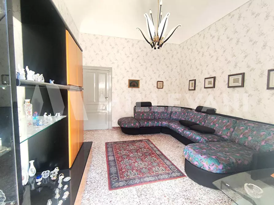 Immagine 11 di Albergo/B&B/Residence in vendita  in Via Salso 2-4 a Scicli