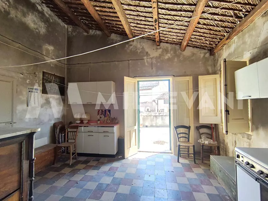 Immagine 15 di Albergo/B&B/Residence in vendita  in Via Salso 2-4 a Scicli