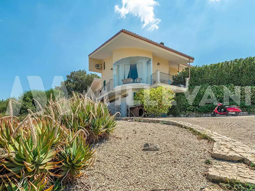 Immagine 28 di Villa in vendita  in C.da Sant'antonio Piano Ceci a Modica