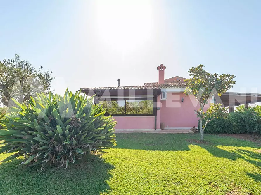 Immagine 25 di Villa in vendita  a Modica