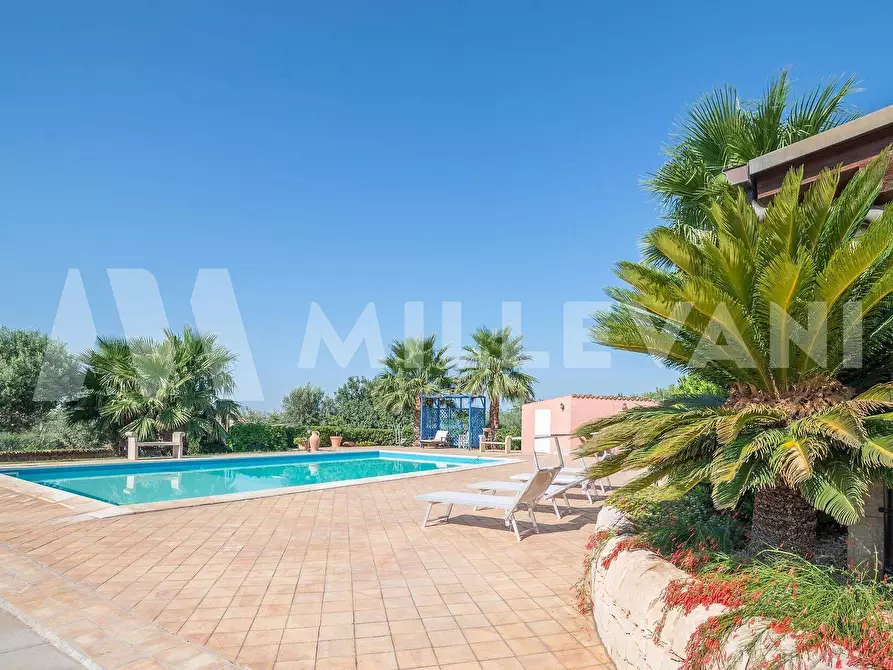Immagine 29 di Villa in vendita  a Modica