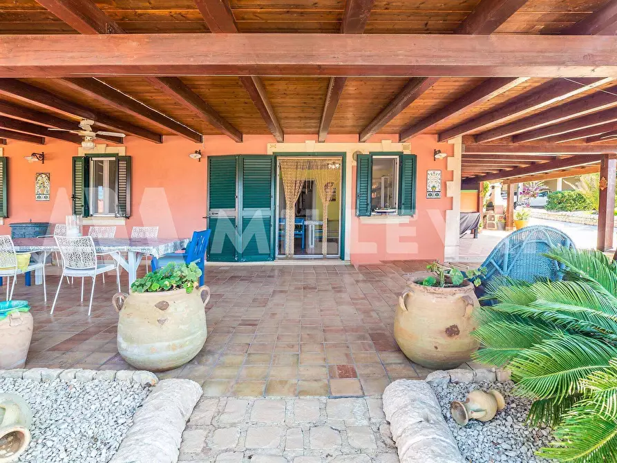 Immagine 30 di Villa in vendita  a Modica