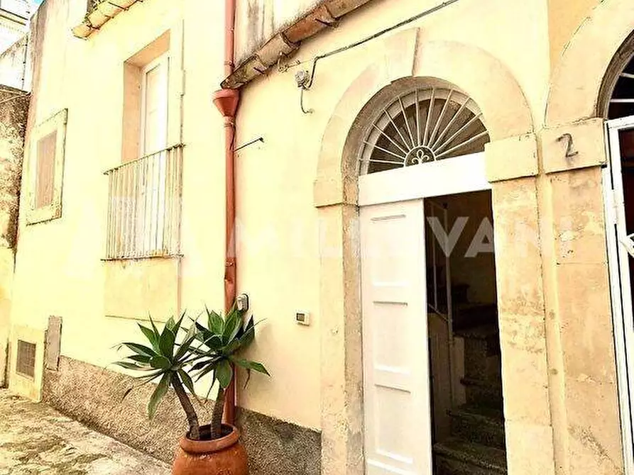 Immagine 11 di Casa indipendente in vendita  in Via Giordano Bruno 11 a Noto