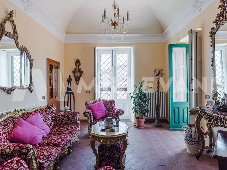 Immagine 11 di Villa in vendita  in Via Giordano Bruno a Milo
