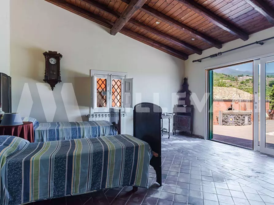 Immagine 18 di Villa in vendita  in Via Giordano Bruno a Milo