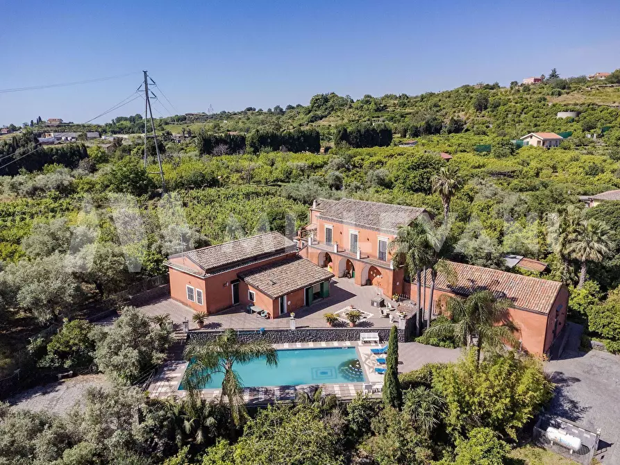 Immagine 35 di Villa in vendita  in Via Giordano Bruno a Milo