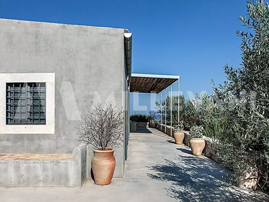 Immagine 12 di Villa in vendita  in Contrada Portelle a Noto