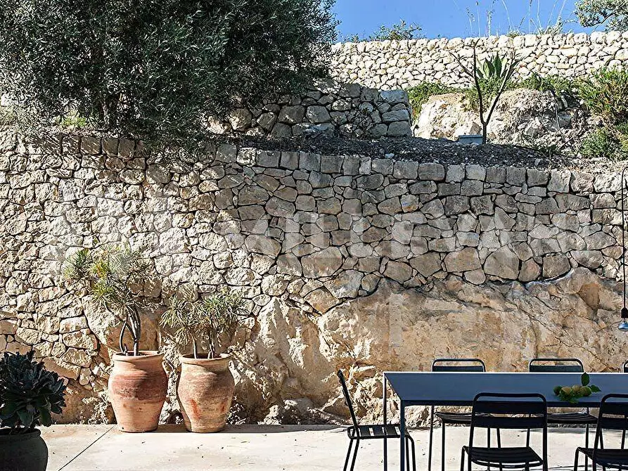 Immagine 17 di Villa in vendita  in Contrada Portelle a Noto