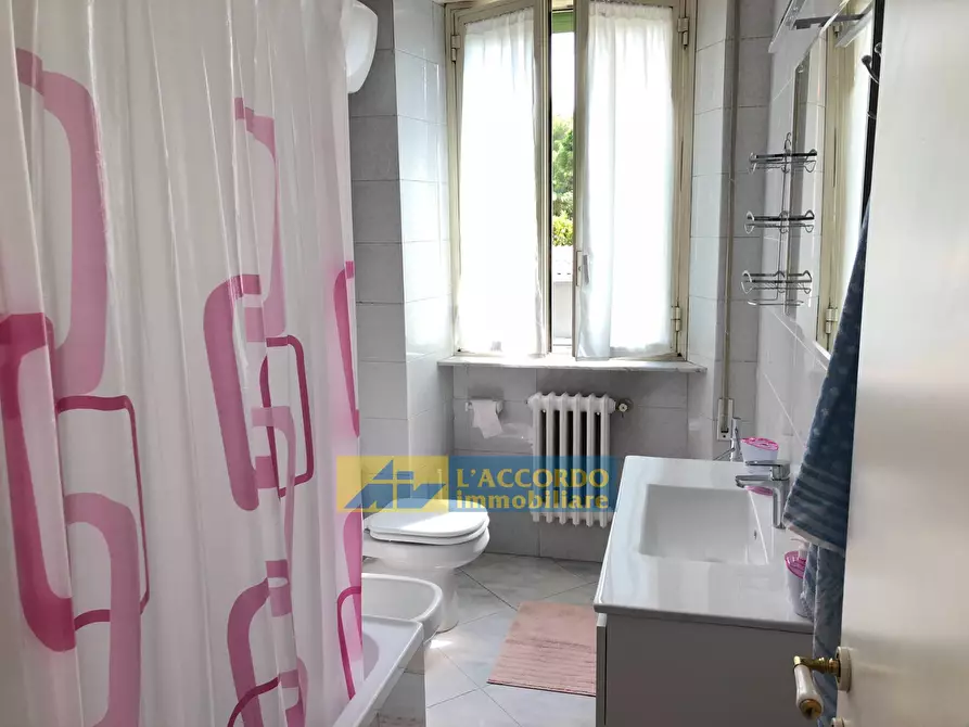 Immagine 4 di Appartamento in affitto  in VIALE BENEDETTO CROCE 370 a Chieti
