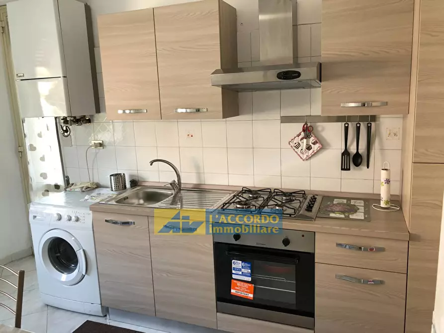 Immagine 6 di Appartamento in affitto  in VIALE BENEDETTO CROCE 370 a Chieti