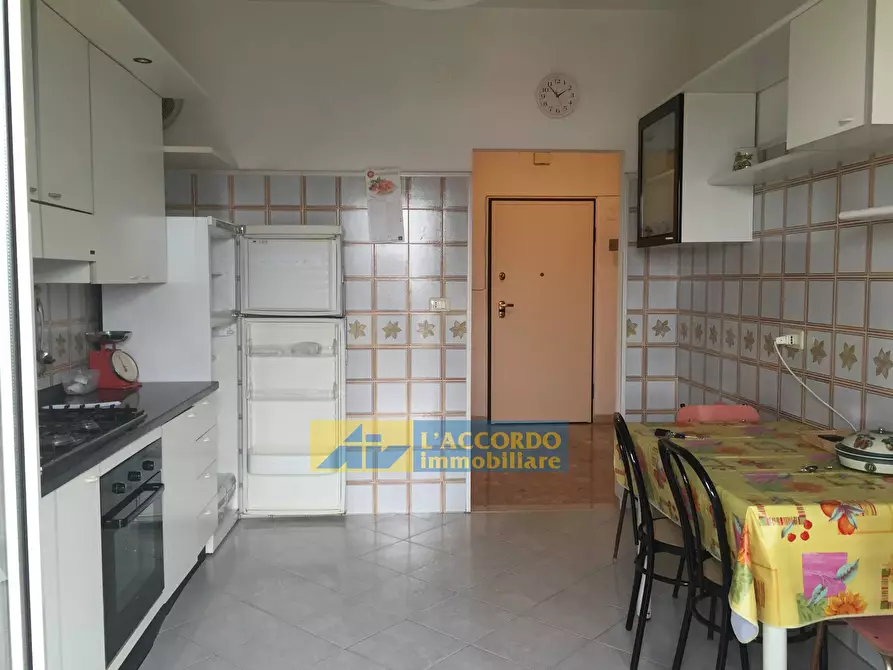 Immagine 3 di Appartamento in affitto  in VIALE BENEDETTO CROCE a Chieti