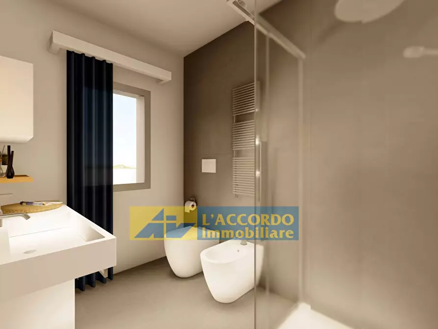 Immagine 31 di Locale commerciale in vendita  in VIA DEI VESTINI 70 a Chieti