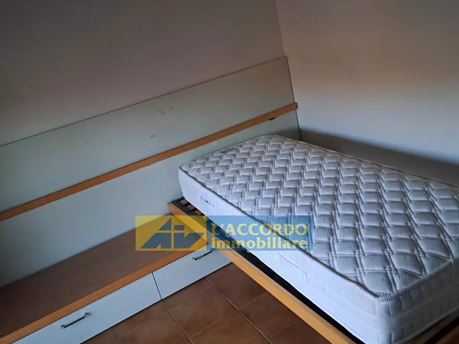 Immagine 13 di Appartamento in affitto  in viale benedetto croce 647 a Chieti