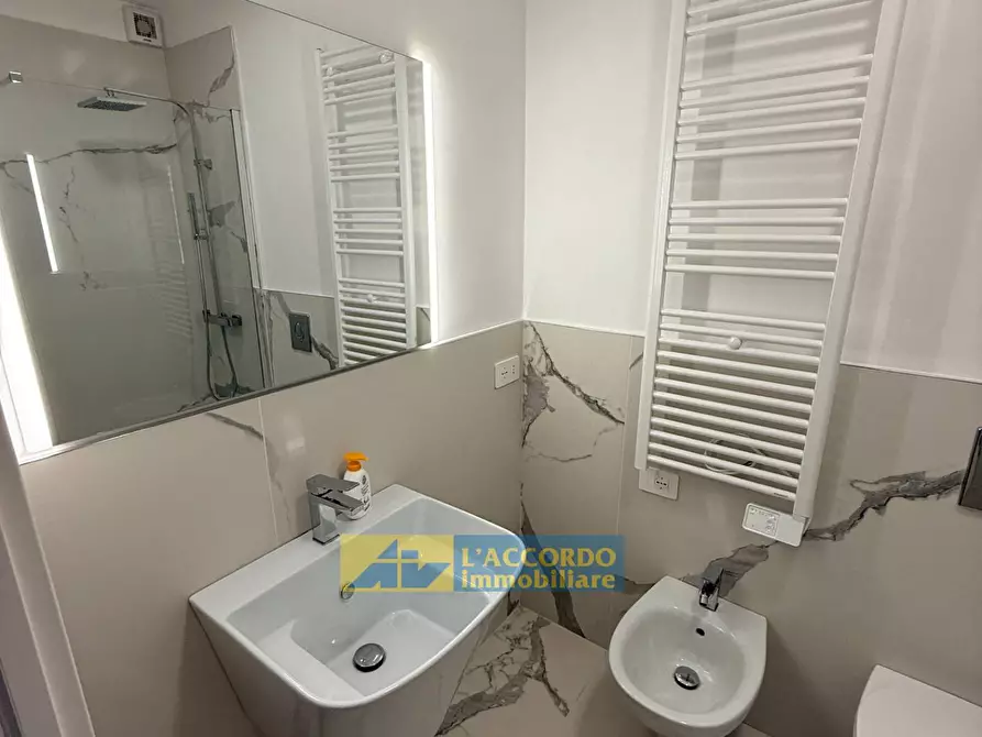 Immagine 11 di Appartamento in affitto  in VIALE ABRUZZO a Chieti