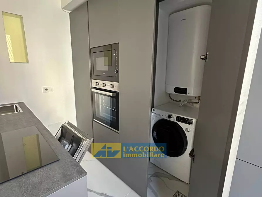 Immagine 4 di Appartamento in affitto  in VIALE ABRUZZO a Chieti