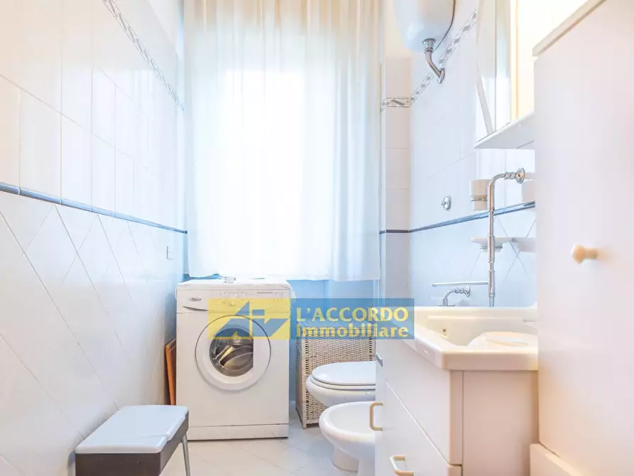 Immagine 8 di Appartamento in vendita  in via Picena 177 a Chieti