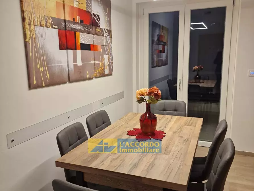 Immagine 4 di Locale commerciale in affitto  in VIA DEI VESTINI 71 a Chieti