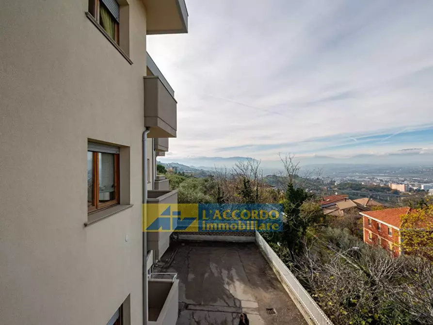 Immagine 21 di Appartamento in vendita  in via Dei Frentani 121 a Chieti